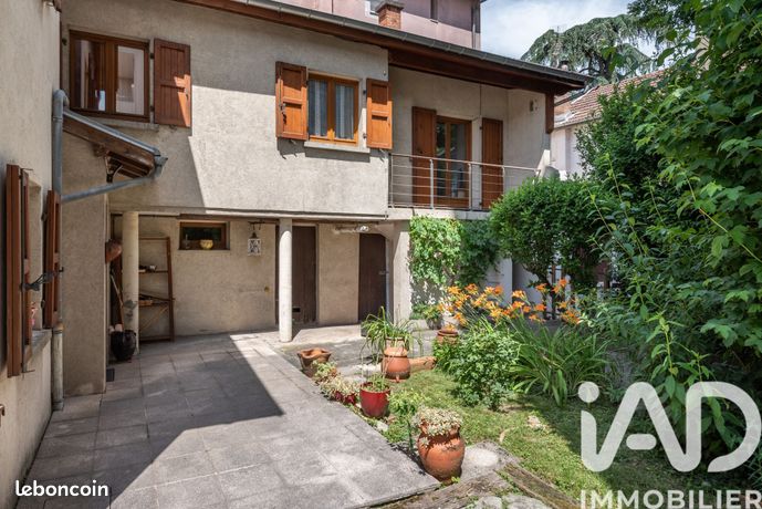 Maison familiale 5 pièces 165 m² — 15