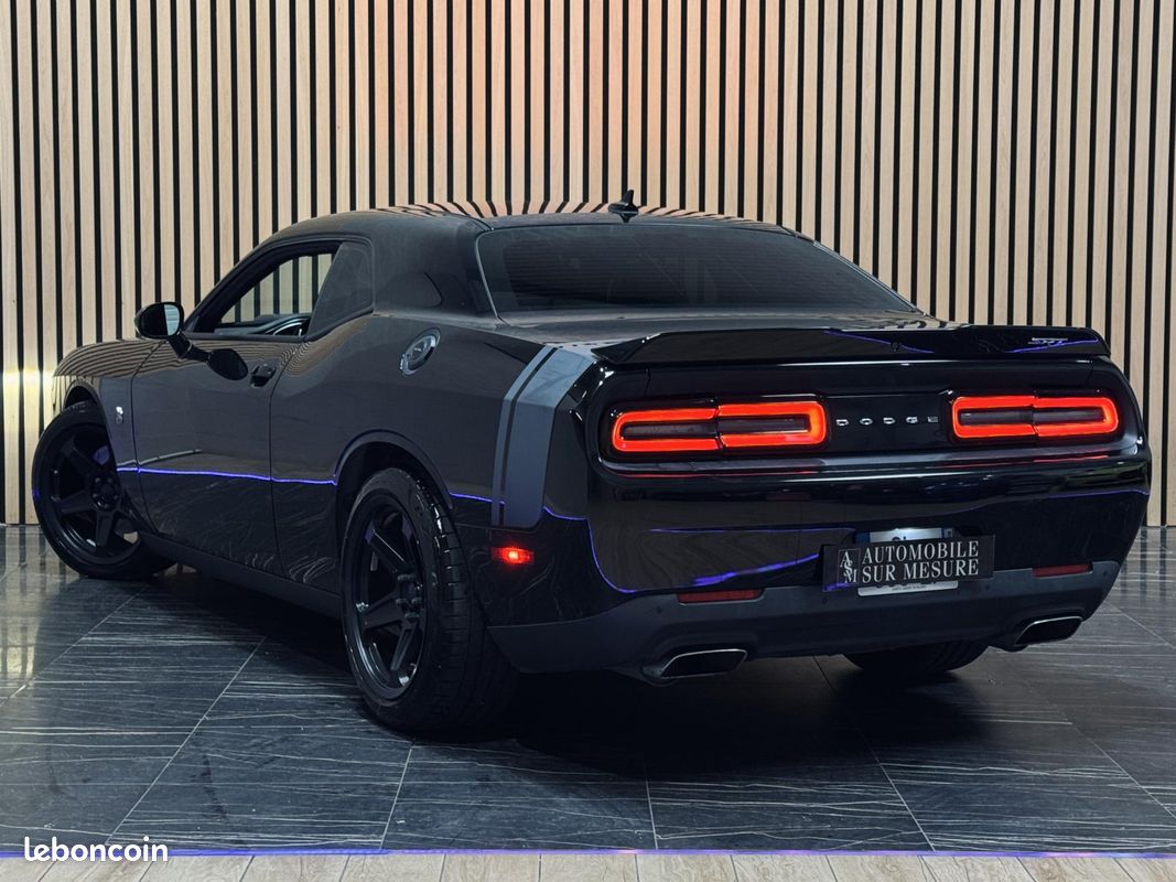 Dodge challenger 6.4l 485 srt scatpack hornet shaker immat fr sort de résvision etat neuf (image 2)