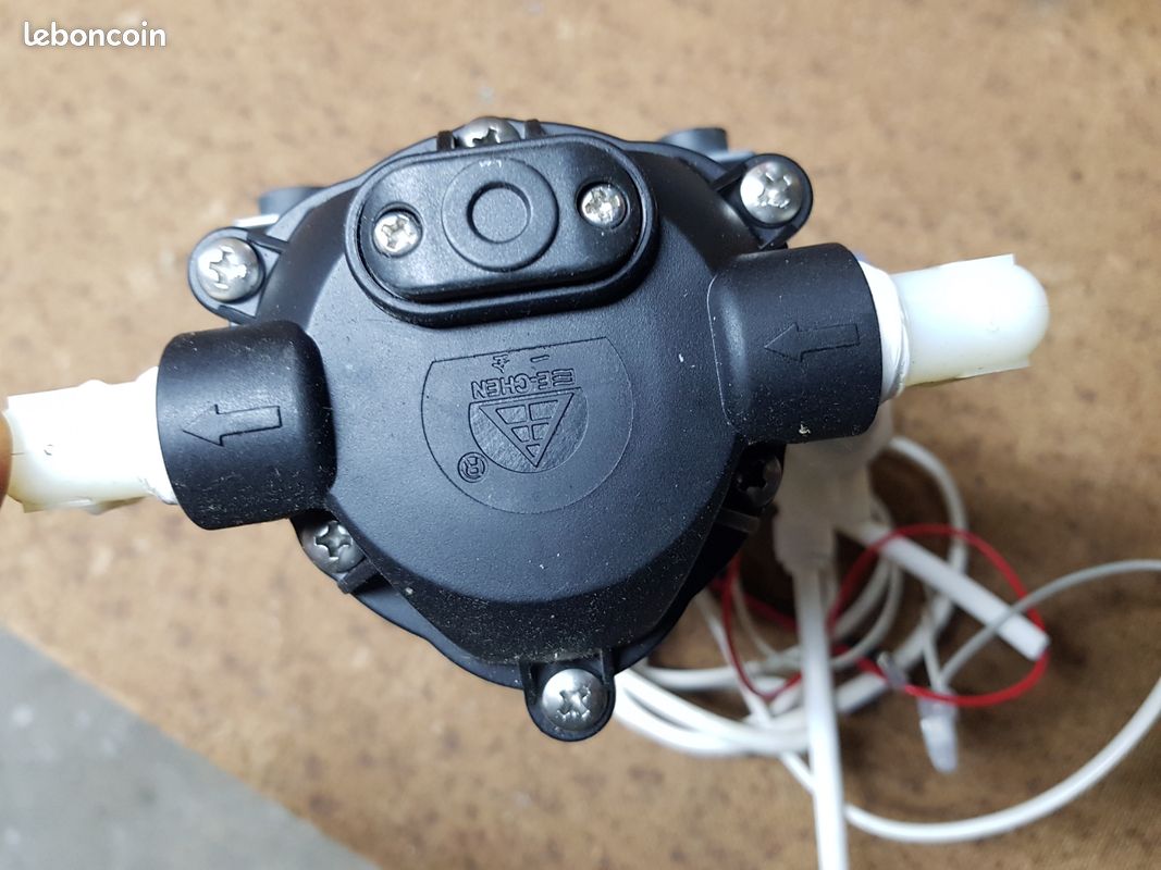Pompe de surpression E-CHEN EC-103-75 24V 30Psi (image 3)