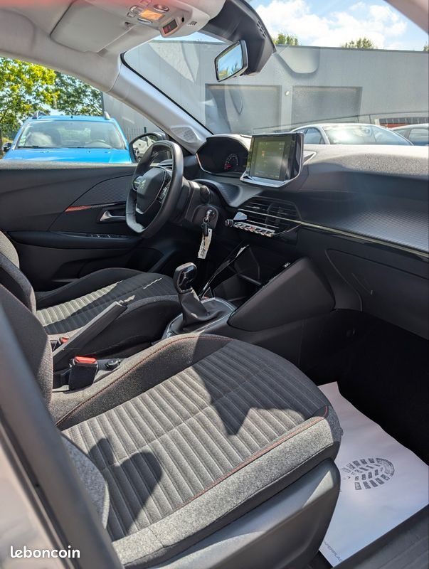 Peugeot 208 Active Pack PureTech 75 (image 4)