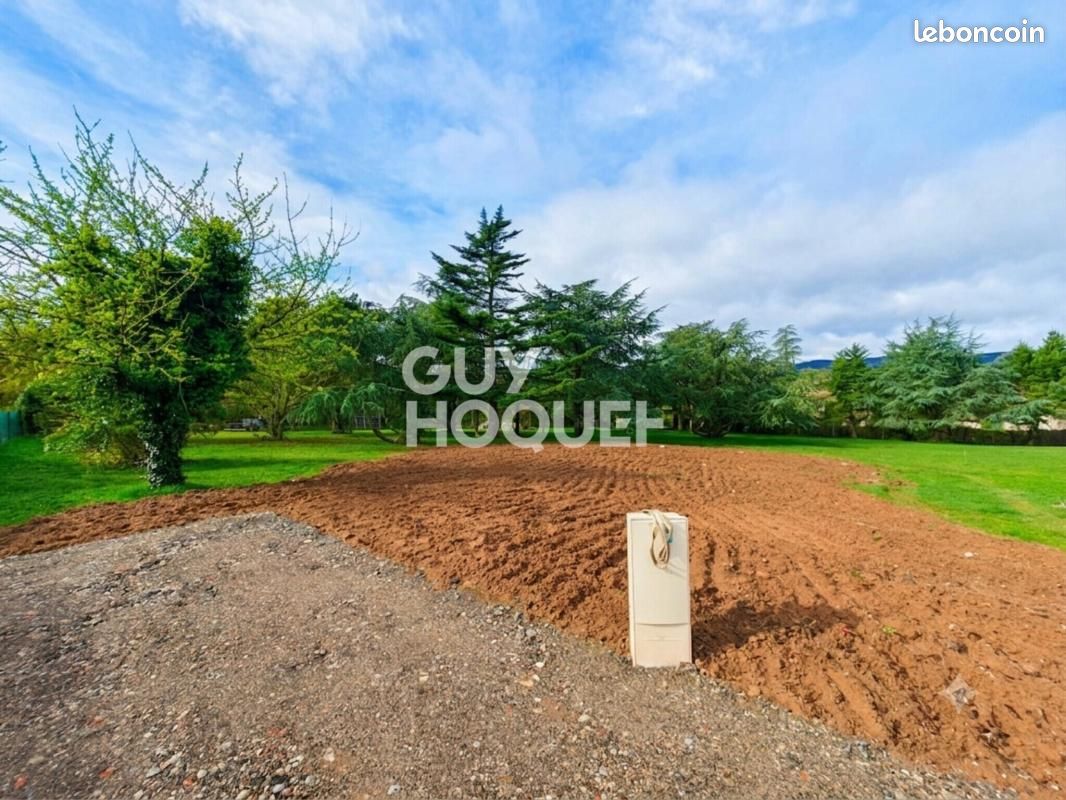 Terrain Brindas · 350 000 €