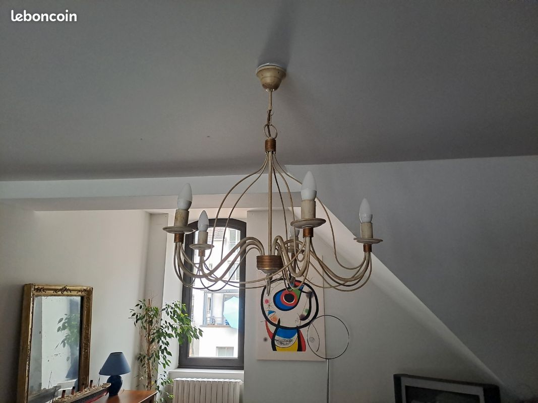 Lustre luminaire (image 1)
