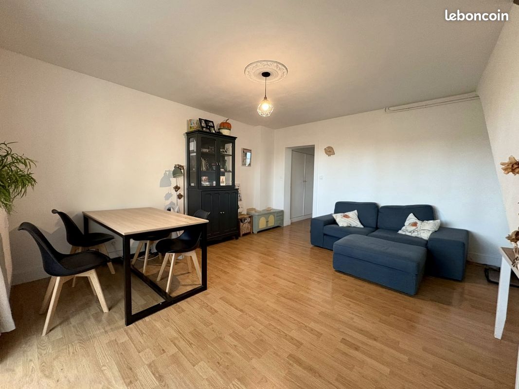 Appartement 5 pièces 61 m² · à Calais · 61 m² · 160 876 €