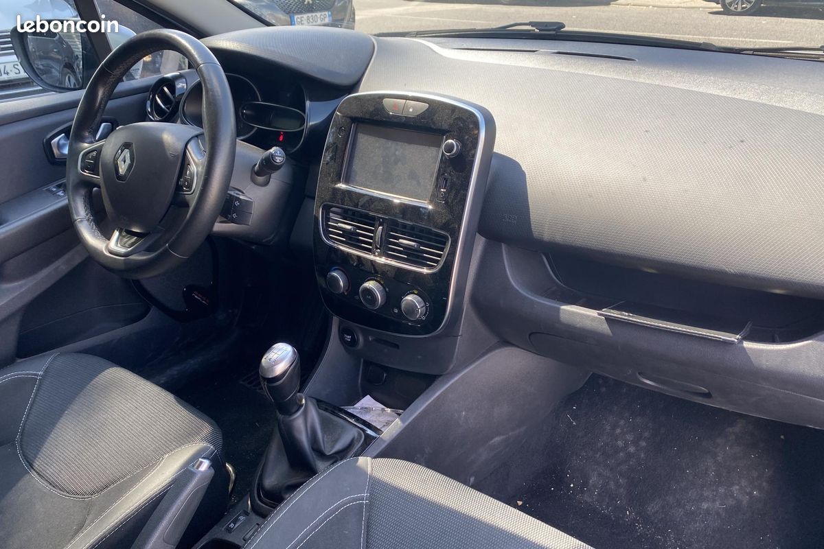 Renault clio 0.9 tce 90 energy business (image 15)