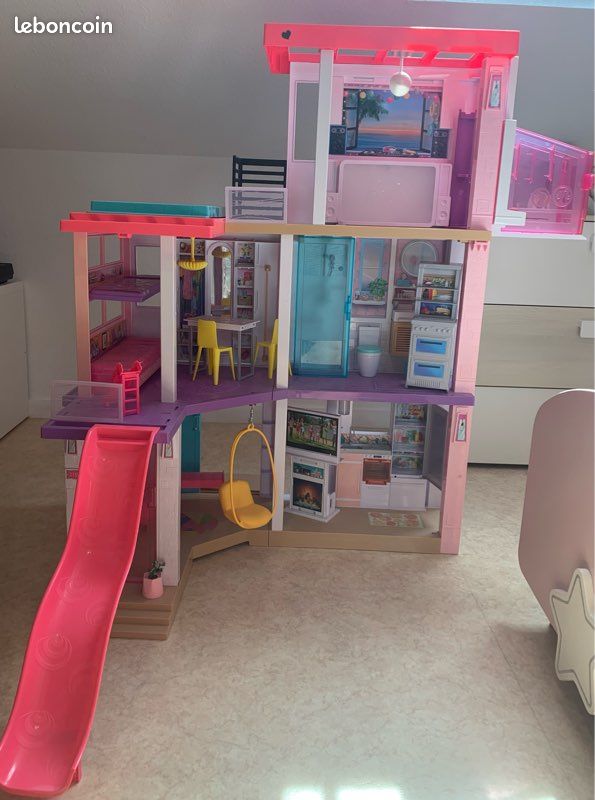 Maison barbie (image 1)