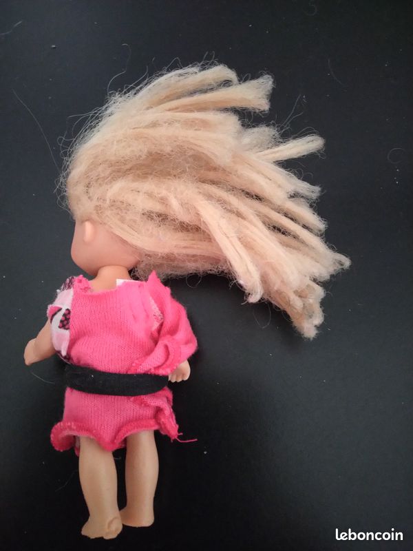 Mini poupée (image 3)