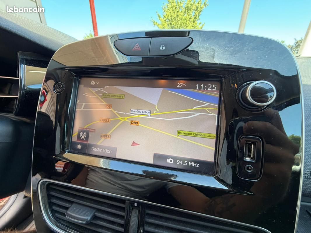 Renault Clio Limited 0.9 TCe 90Ch - 2018 40 000Km Garantie 6 Mois (image 15)