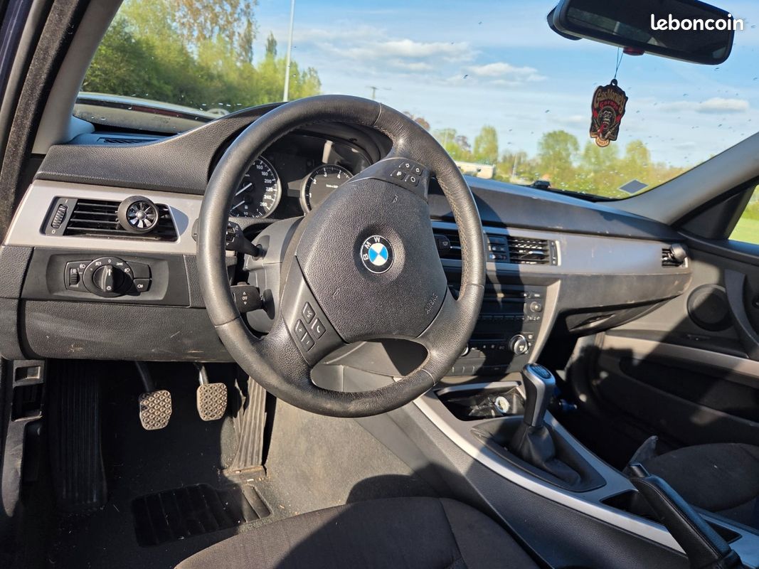 Pièce bmw e90 e91 318i phase 1 moteur N43 bleu monaco ENVOI POSSIBLE (image 4)