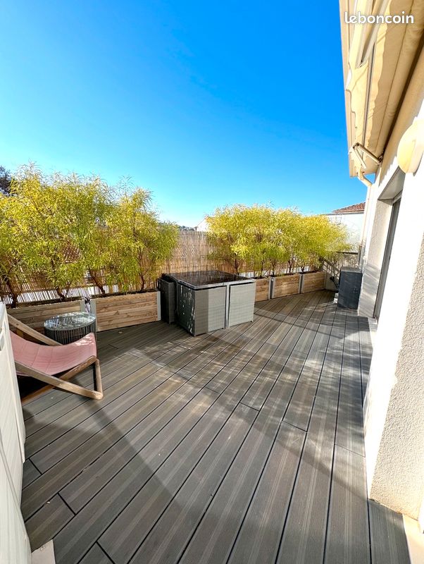 Appartement 3 pièces 77 m² · à Six-Fours-les-Plages · 77 m² · 329 000 €