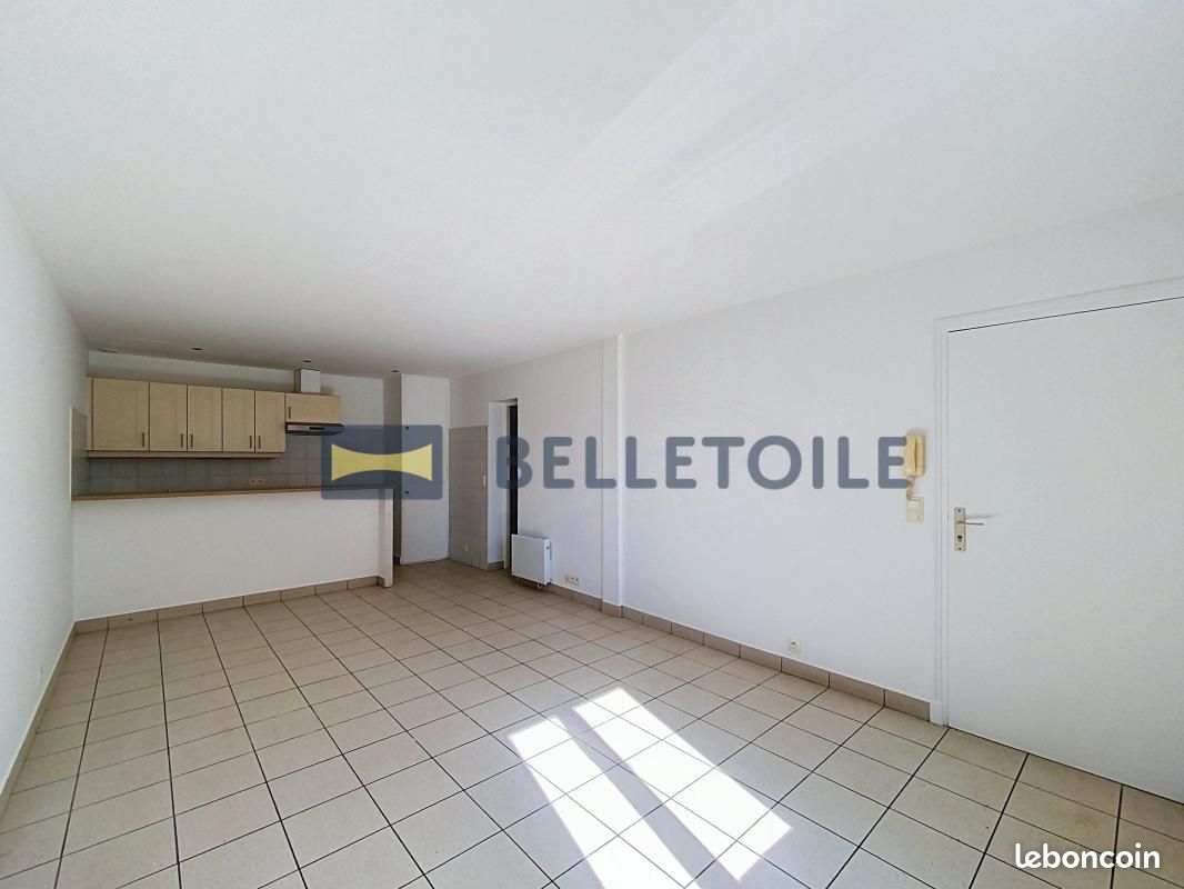 Appartement 2 pièces 39 m² · à Maisons-Alfort · 39 m² · 853 €/mois