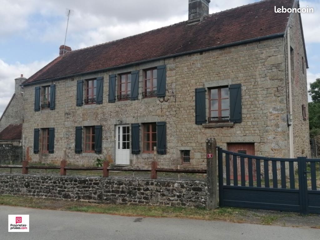 Maison 7 pièces 150 m² · à Sainte-Marie-la-Robert · 150 m² · 90 990 €