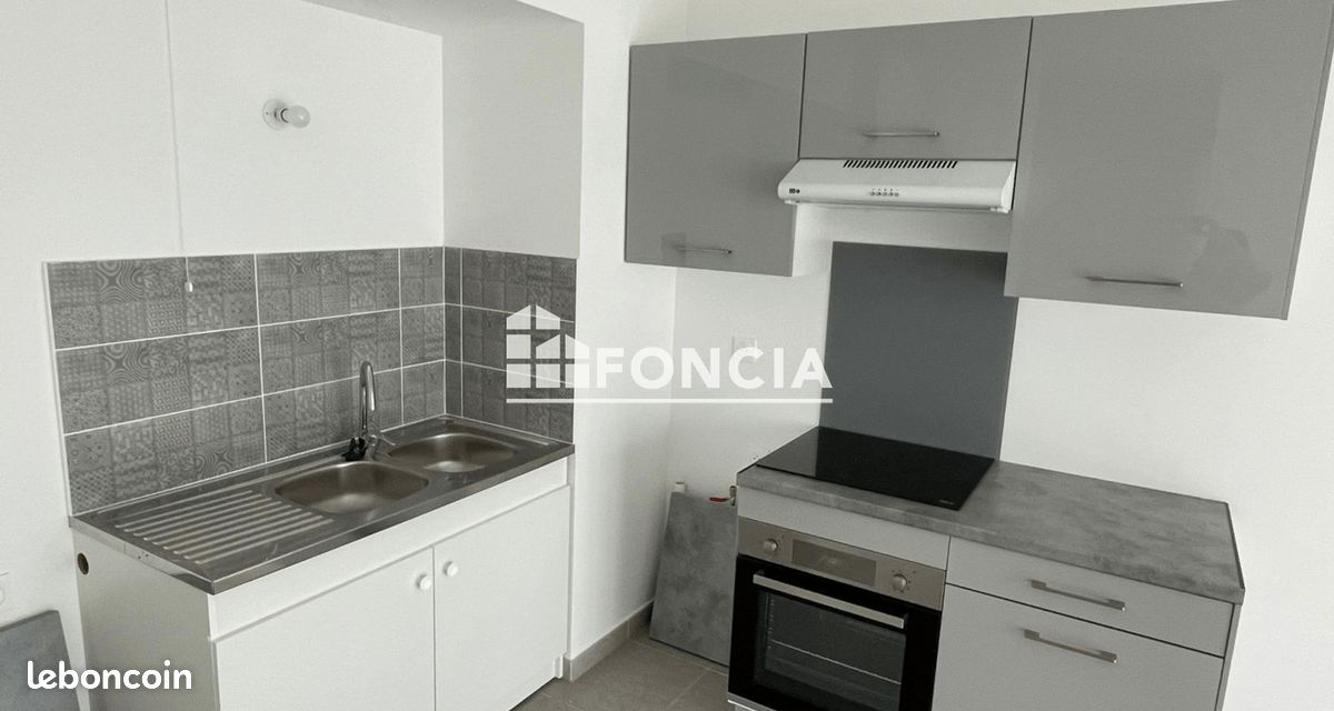 Appartement 2 pièces 42 m² · à Mandelieu-la-Napoule · 42 m² · 877 €/mois
