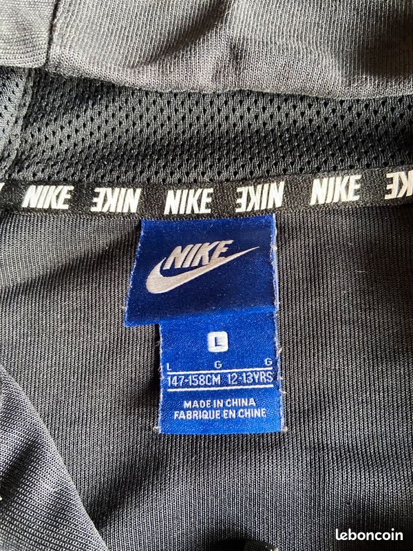 Veste à capuche nike (image 1)