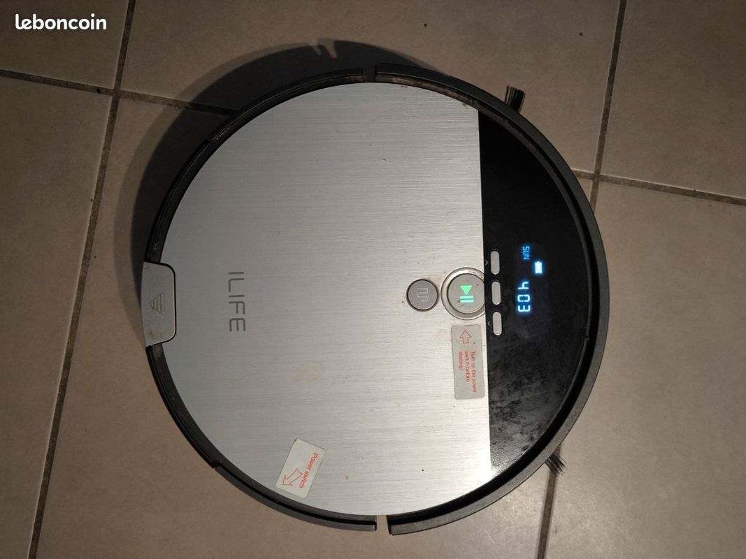 Aspirateur robot (image 1)