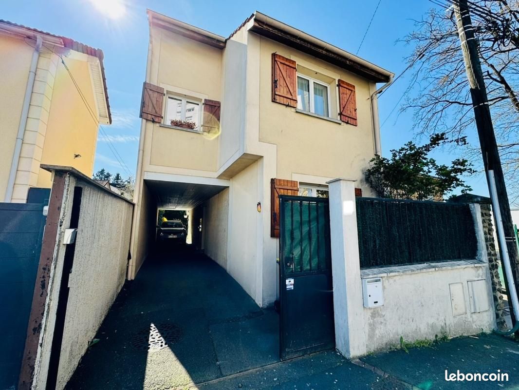 Maison 6 pièces 140 m² · à Clichy-sous-Bois · 140 m² · 299 000 €