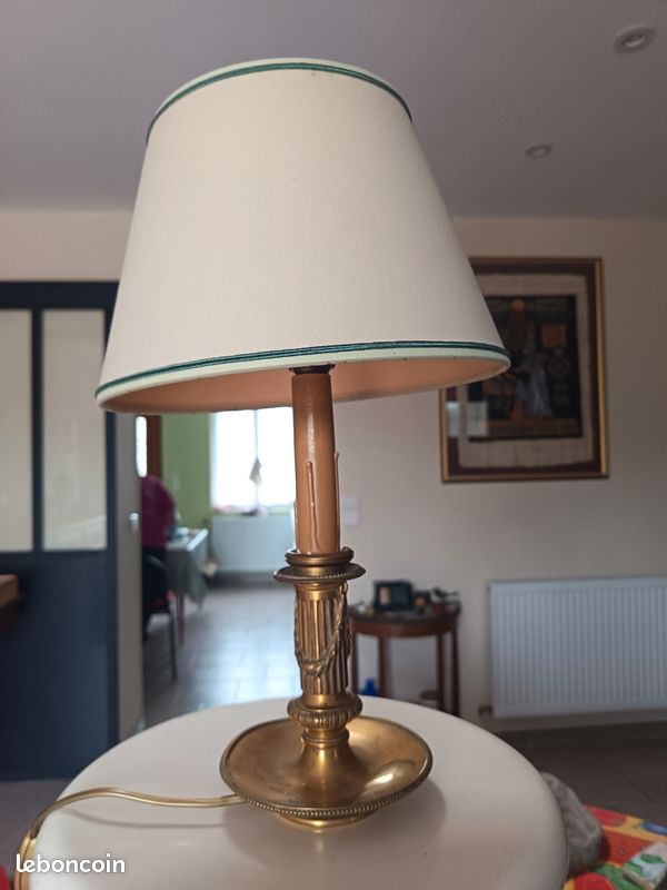 Lampe de chevet (image 1)