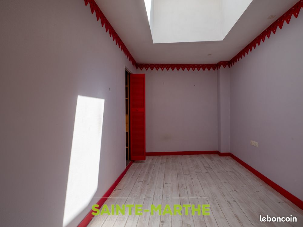 Maison a louer niort - 5 pièce(s) - 154 m2 - Surfyn