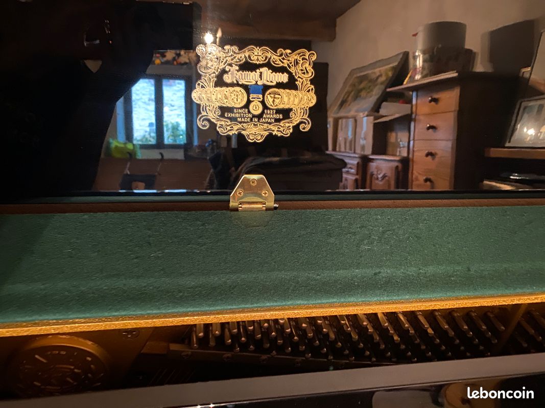 Piano Kawai (image 3)