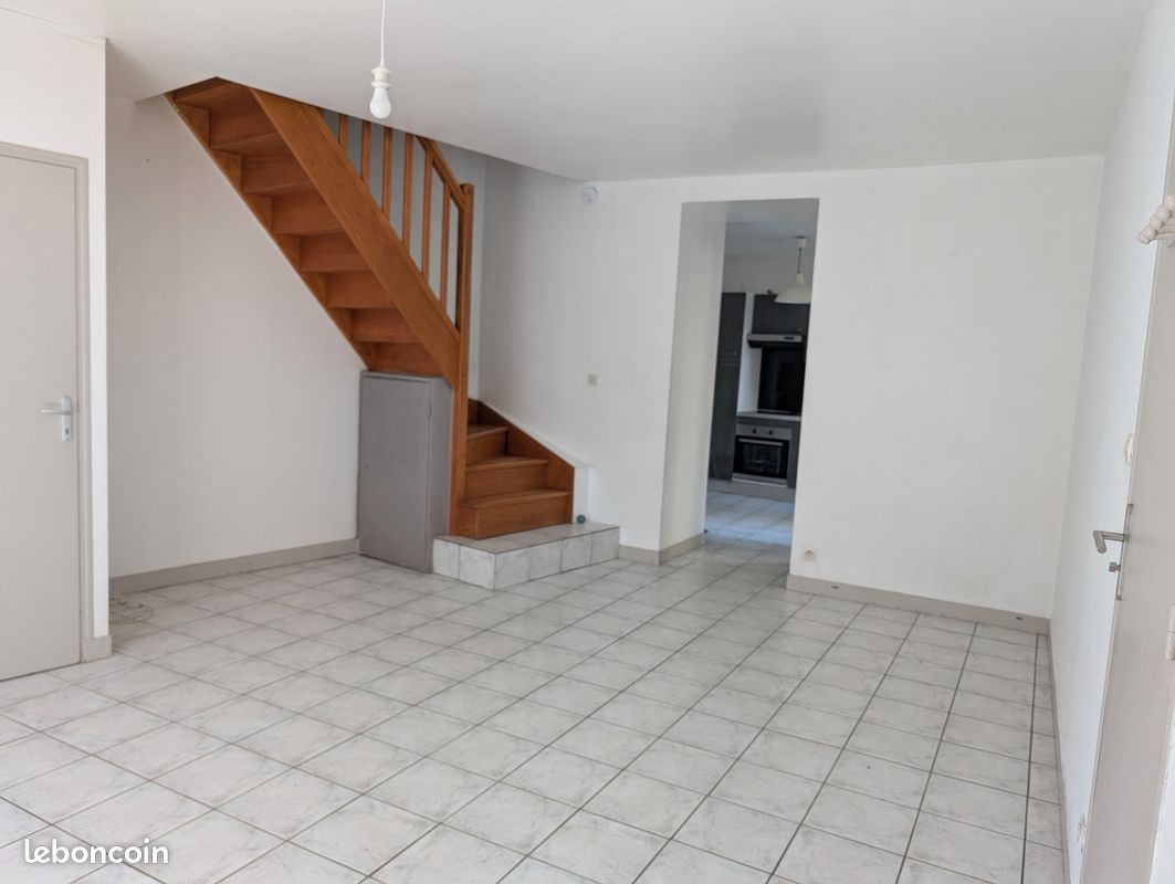 Appartement 3 pièces 63 m² · à Lamballe-Armor · 63 m² · 650 €