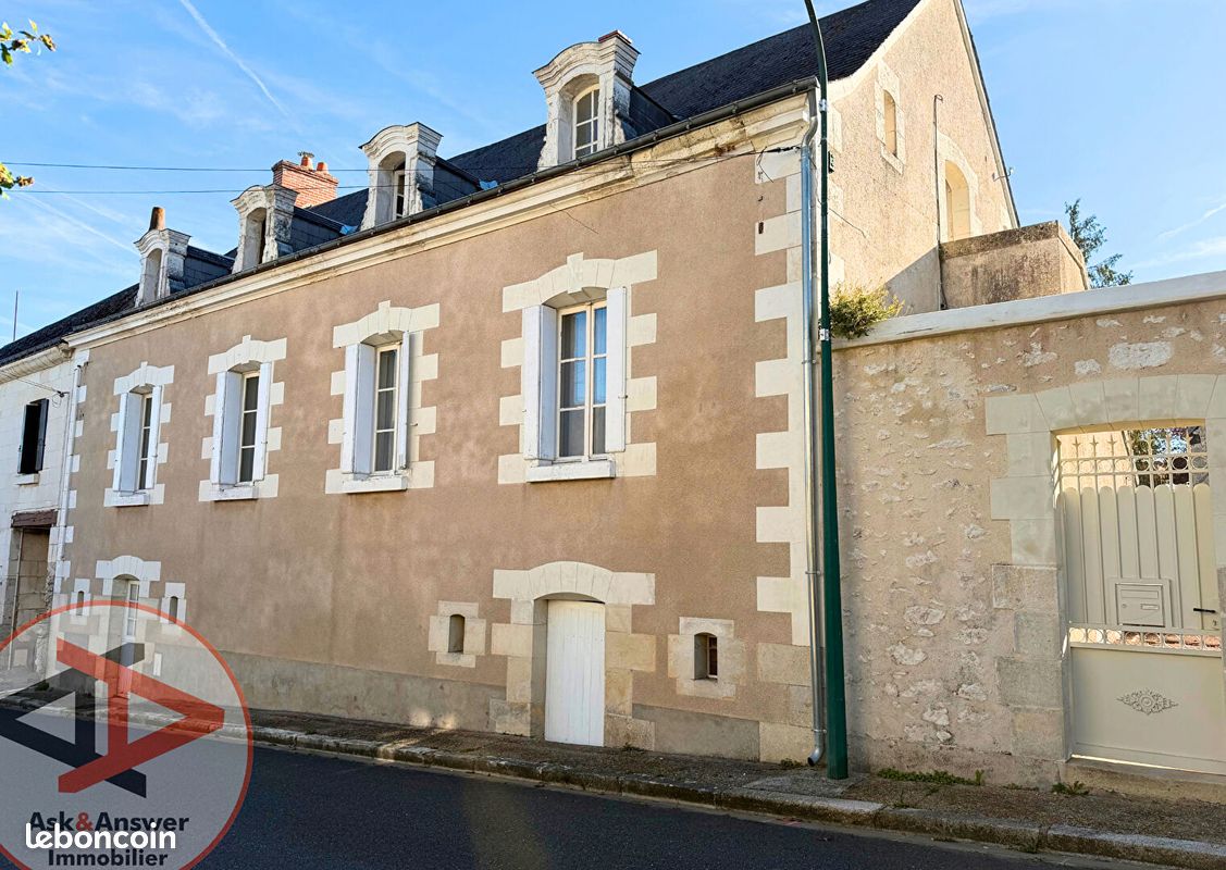 Maison 6 pièces 235 m² · à Saint-Branchs · 235 m² · 258 750 €