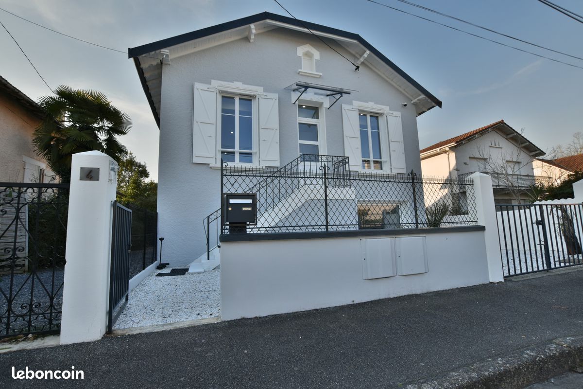 Maison 5 pièces 165 m² · à Jurançon · 165 m² · 399 000 €