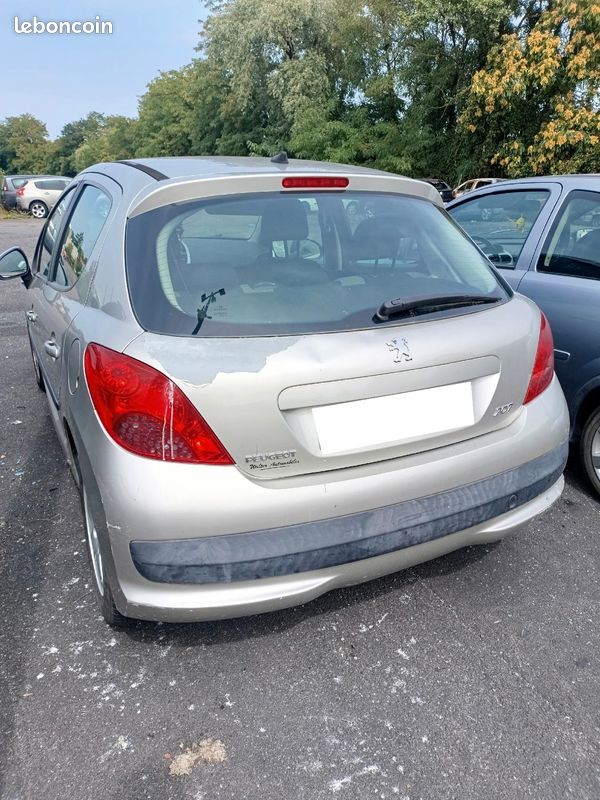 PEUGEOT 207 PHASE 1 1.4 HDI - 8V TURBO 1398cm3 2007 (image 2)
