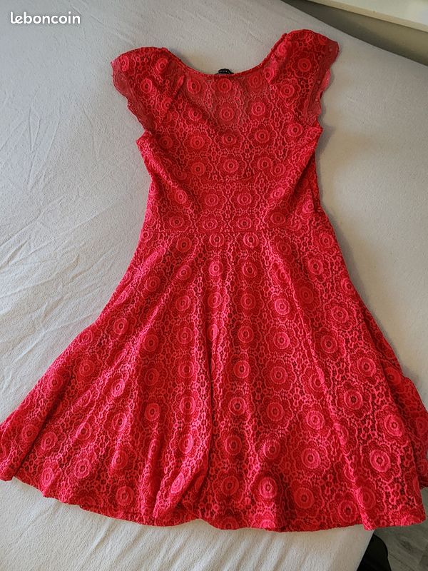 Robe rouge MORGAN taille M EU ou UK10 ou 40 (image 2)