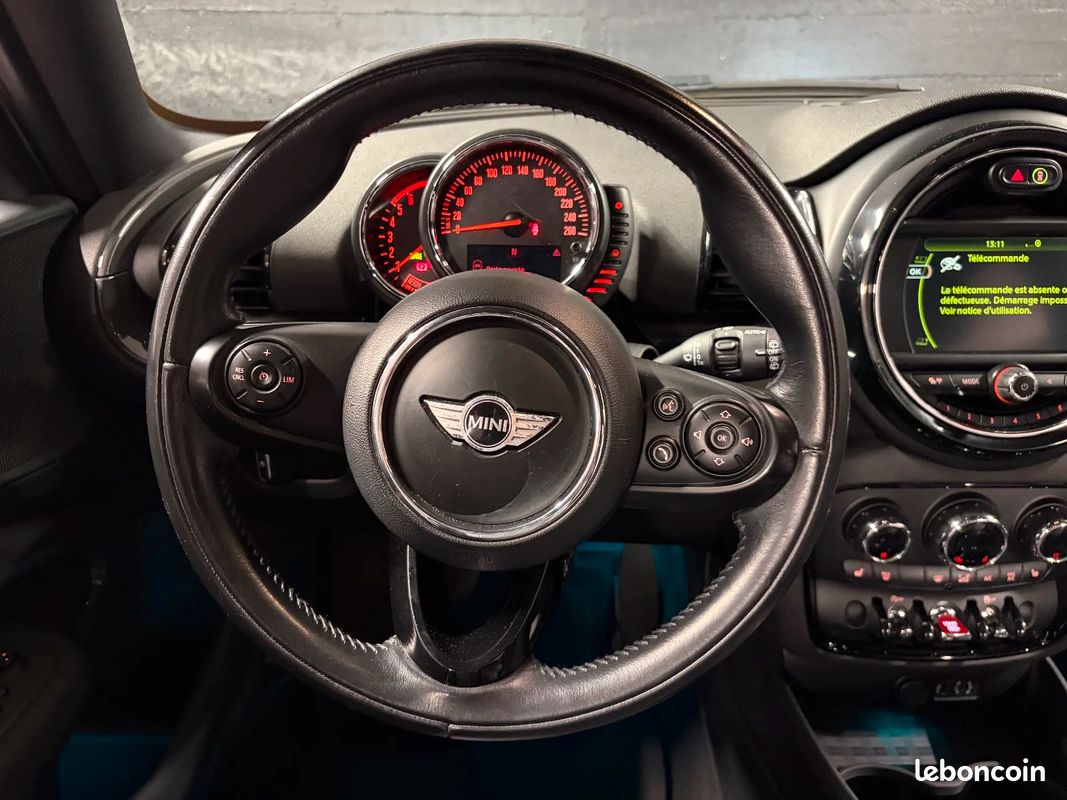 MINI CLUBMAN F54 Cooper SD 190 ch Red Hot Chili | SUIVI COMPLET | TOIT OUVRANT | SIEGES CHAUFFANTS 12580 (image 17)