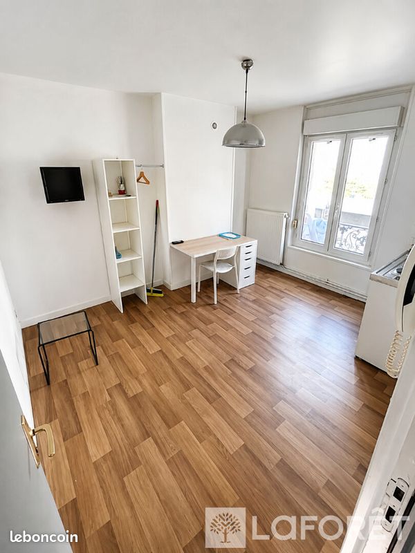 Appartement 1 pièce 15 m² · à Reims · 15 m² · 430 €
