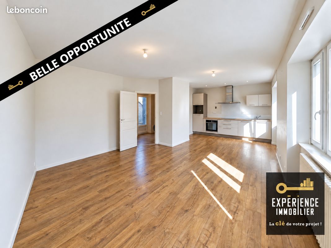 Maison 5 pièces 104 m² · à Ploeuc-l'Hermitage · 104 m² · 185 000 €