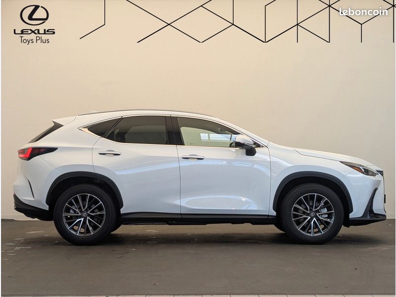 Lexus NX 350H 2WD Luxe (image 3)