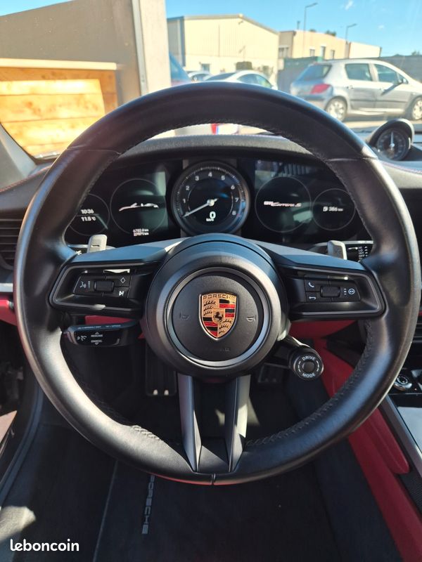 Porsche 911 (992) Carrera S Cabriolet Garantie 12 mois (image 7)