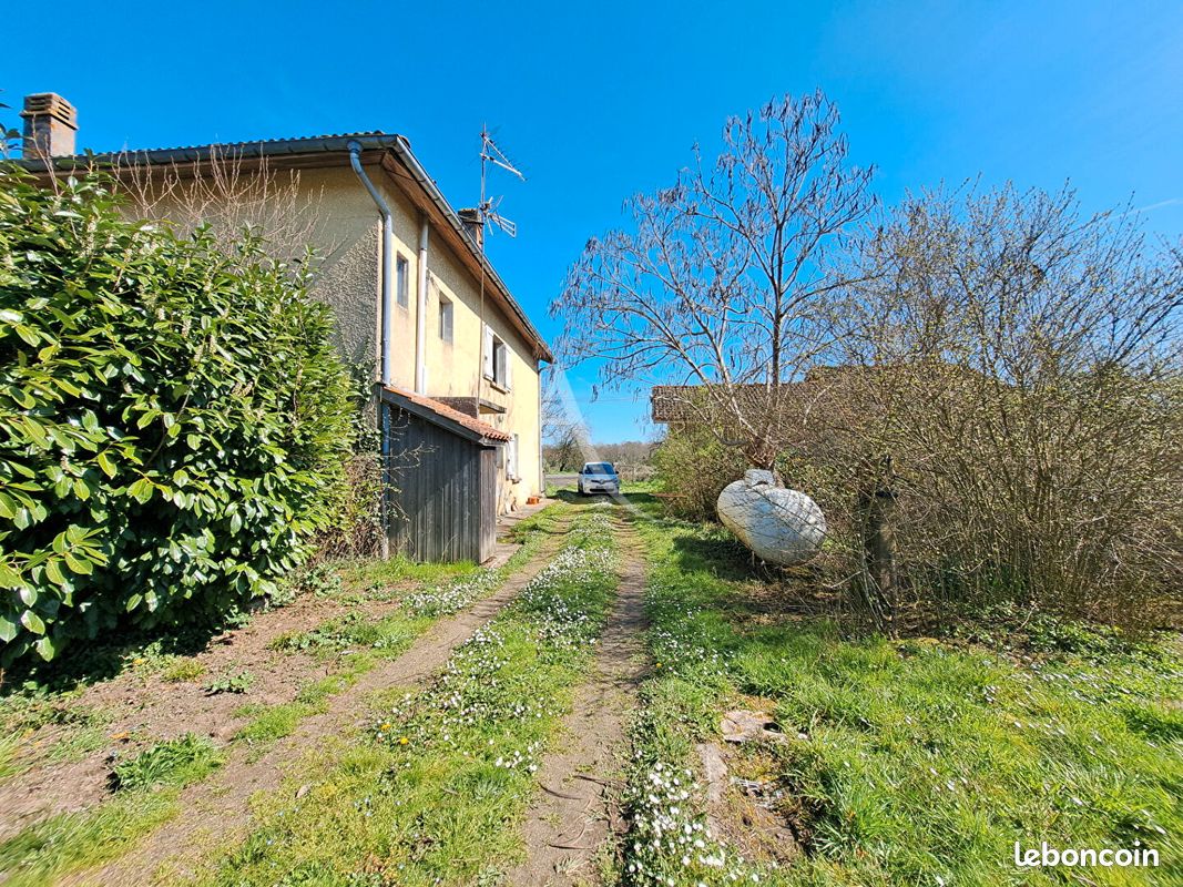 Maison 7 pièces 141 m² · à Villeneuve-de-Marsan · 141 m² · 139 000 €