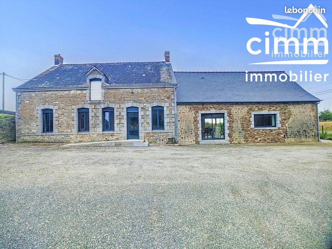 Maison 5 pièces 158 m² · à Martigné-Ferchaud · 158 m² · 312 000 €