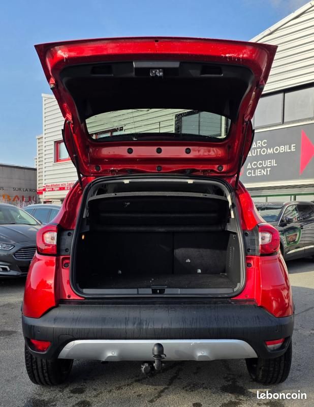 Renault Captur dCi 90 Energy S&S eco² SL Helly Hansen (image 19)