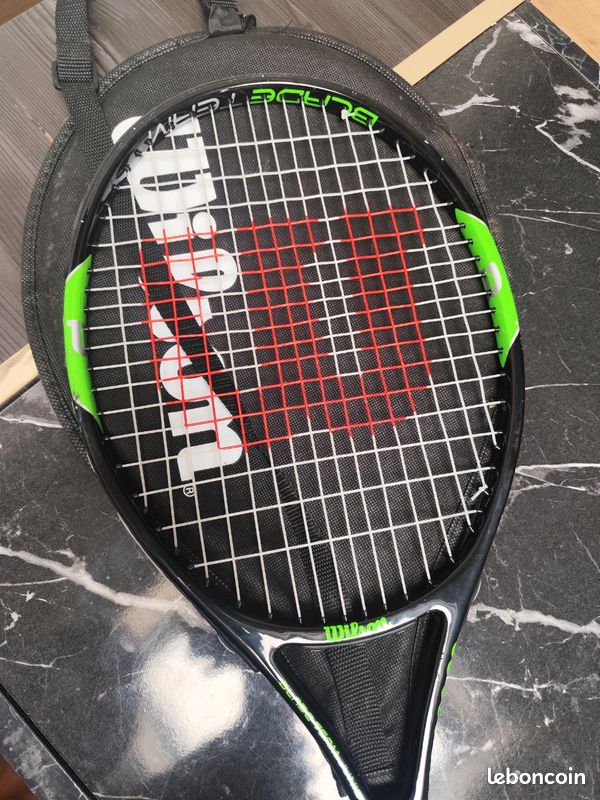Raquette de tennis Wilson Blade Team Junior 23 + housse (image 2)