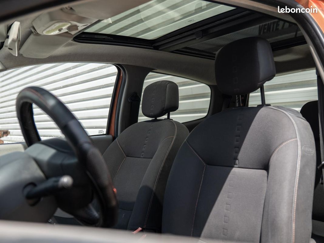 RENAULT TWINGO GT 1.2i 100Ch - DISTRIBUTION FAITE (image 11)
