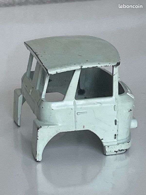 SOLIDO DÉMONTABLE CAMION-PLATEAU PERCHE-MAINE EUR 44,00 - DE