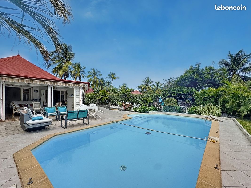 Maison 3 pièces 69 m² · à Saint-François · 69 m² · 439 000 €