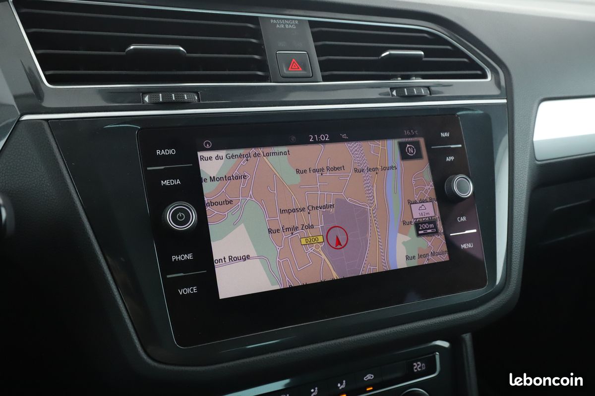 Volkswagen Tiguan 1.4 TSI ACT BlueMotion Tech Confortline BV6 150 ch (image 21)