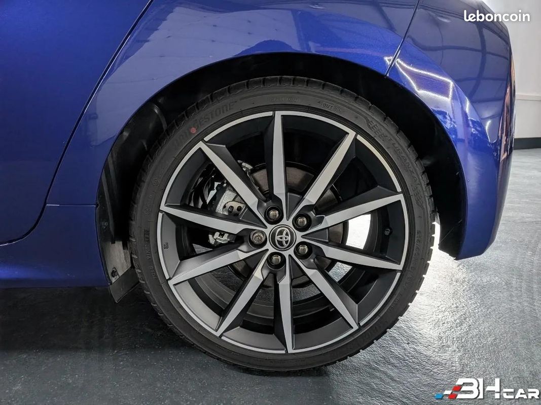 Toyota Yaris 1.5 130H 90 HYBRID FULL-HYBRID 0.8KWH GR-SPORT BVA (image 29)