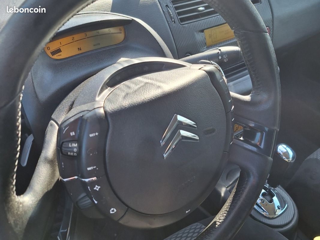 CITROEN C4 COUPE HDi 110 FAP airDream VirginMega BMP6 (image 8)