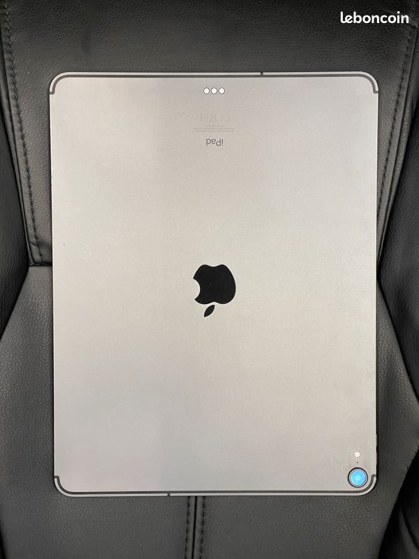 Apple iPAD PRO 2018 A1895 - 12.9" Cellular 4G 256Go Gris - Avec 1 fissure - Ref P02205 (image 3)