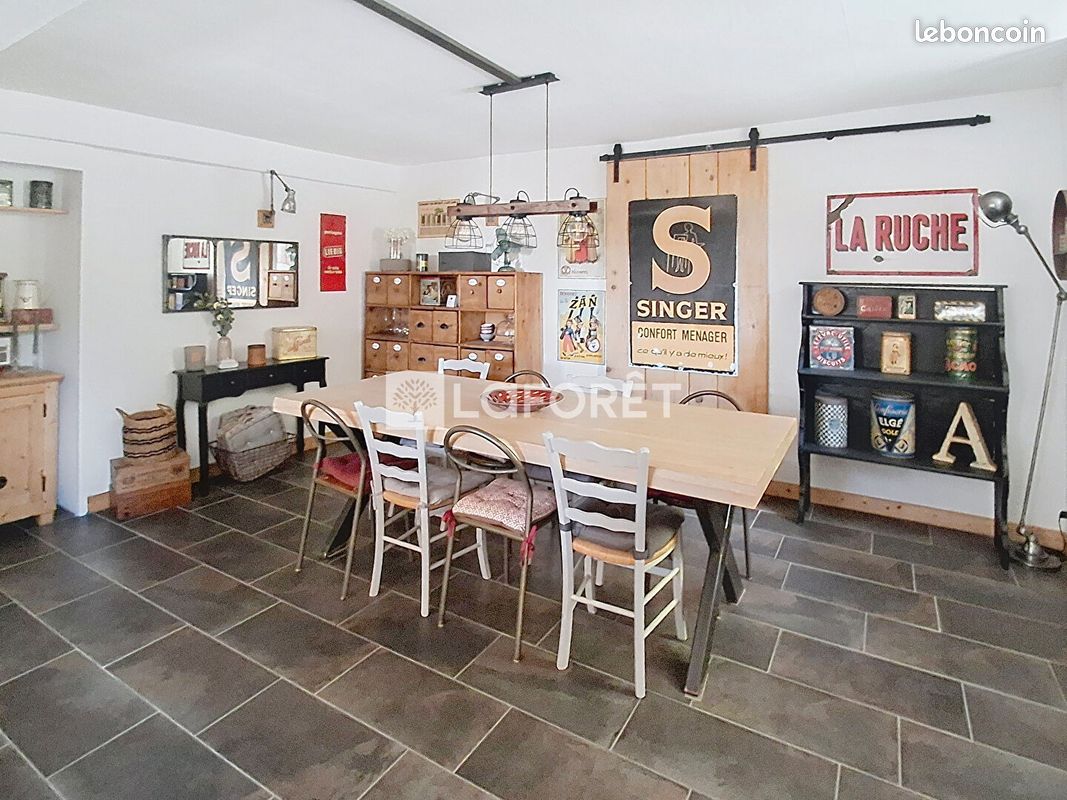 Maison 6 pièces 154 m² · à Mouchard · 154 m² · 199 350 €