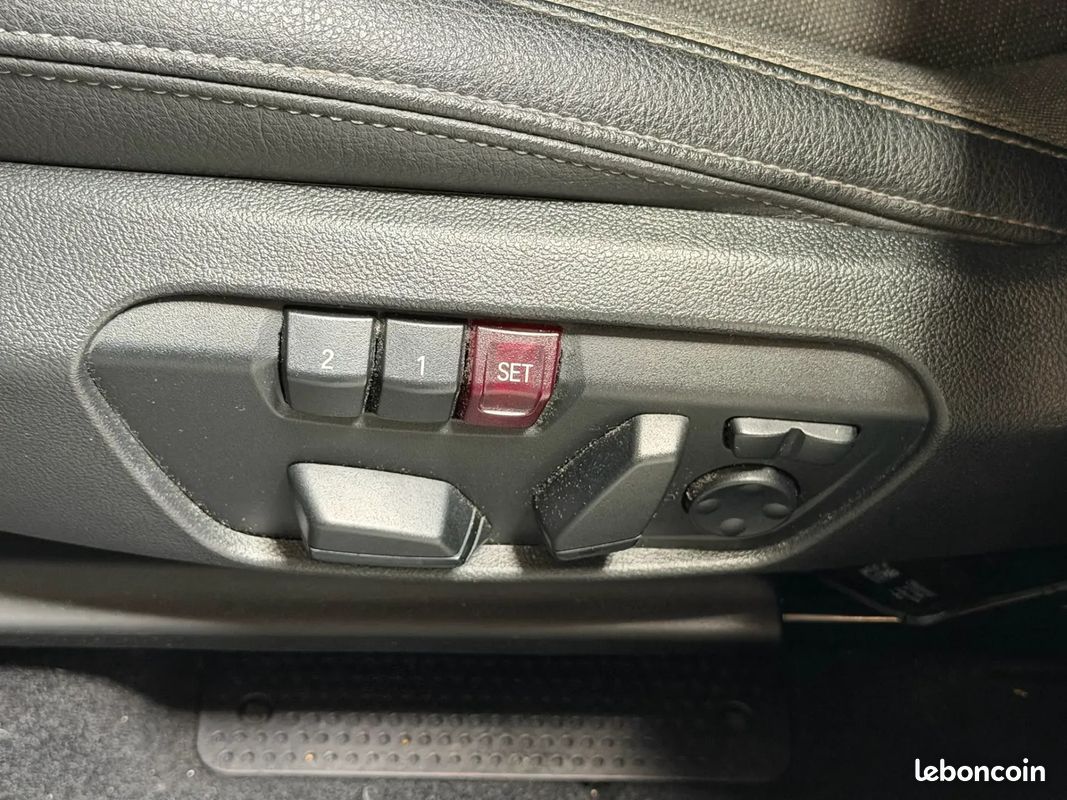 BMW Série 2 ActiveTourer 218d 150ch M Sport DKG7 - Origine France - Suivi BMW - Toit Ouvrant - Affiche Tête Haute - Sièges Electriques - Apple Carplay - Attelage (image 21)