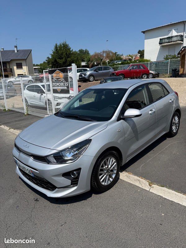 KIA RIO 1.0 T-GDi 100 CH Très bon état – Révisée – Garantie nationale incluse (image 1)