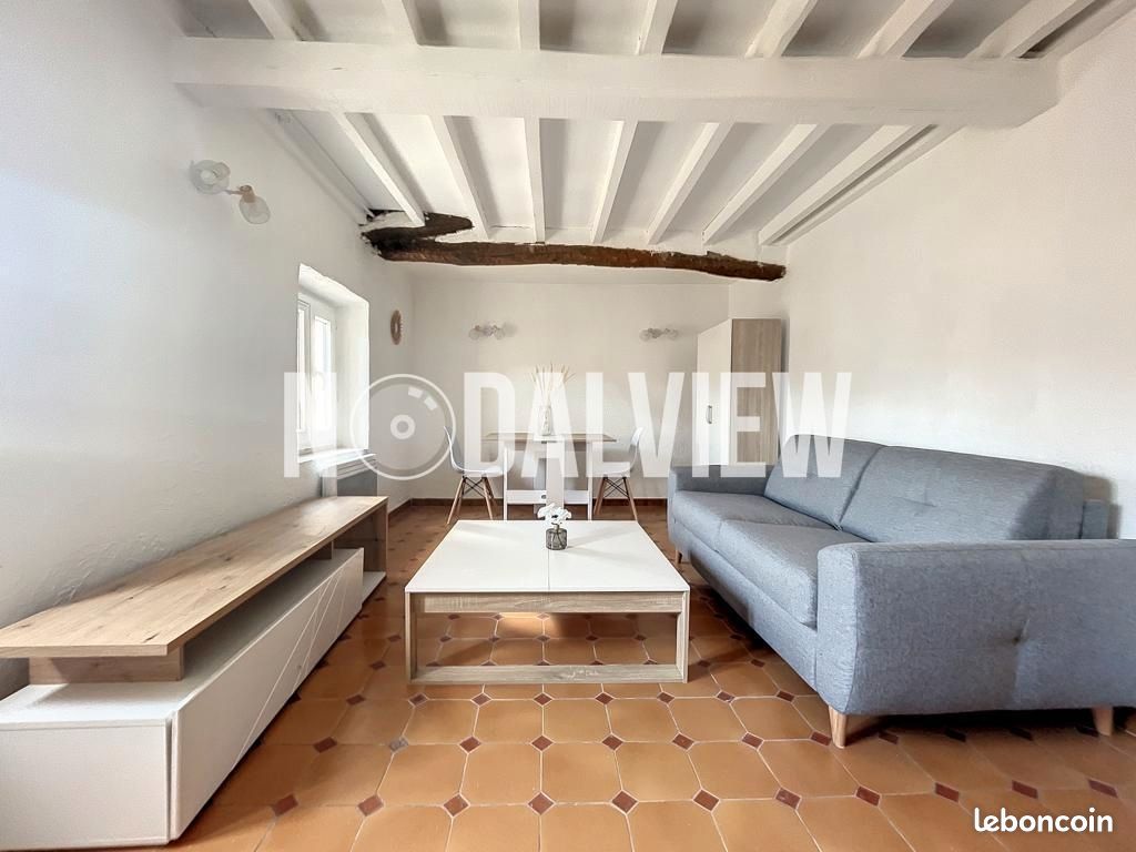 Appartement 1 pièce 22 m² · à Vallauris · 22 m² · 550 €/mois
