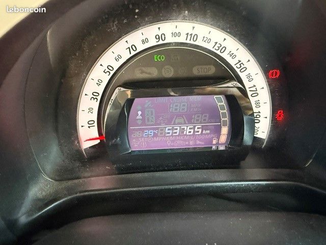 Renault TWINGO III 0.9 TCE 90CH ENERGY INTENS (image 14)