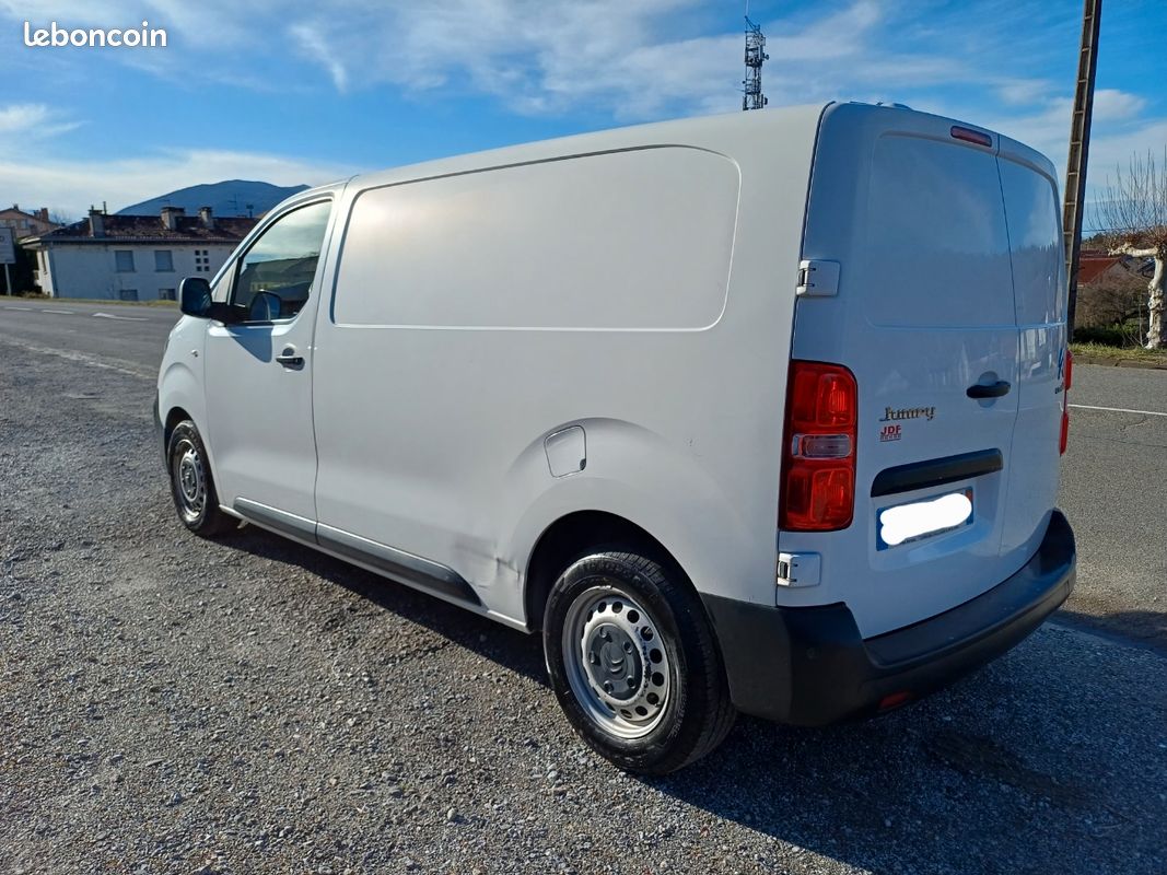 JUMPY 2.0 BLUEHDI 120CV 10750ht 1ere main GARANTIE 12MOIS (image 2)