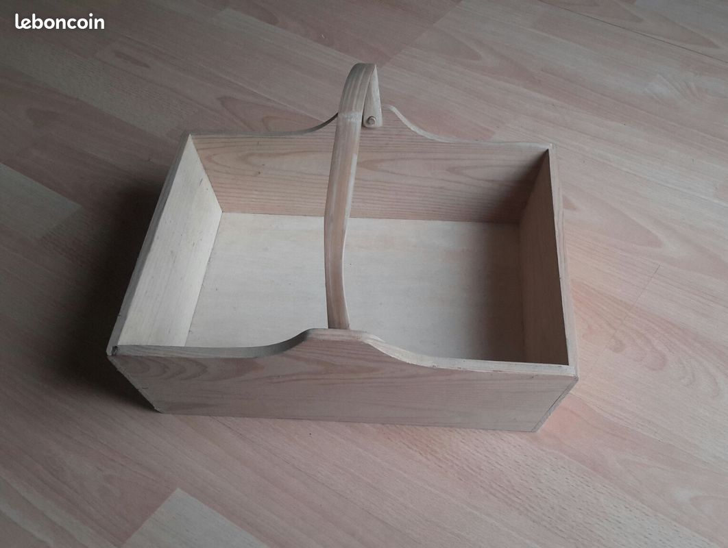 Grand panier / plateau en bois avec anse (image 4)